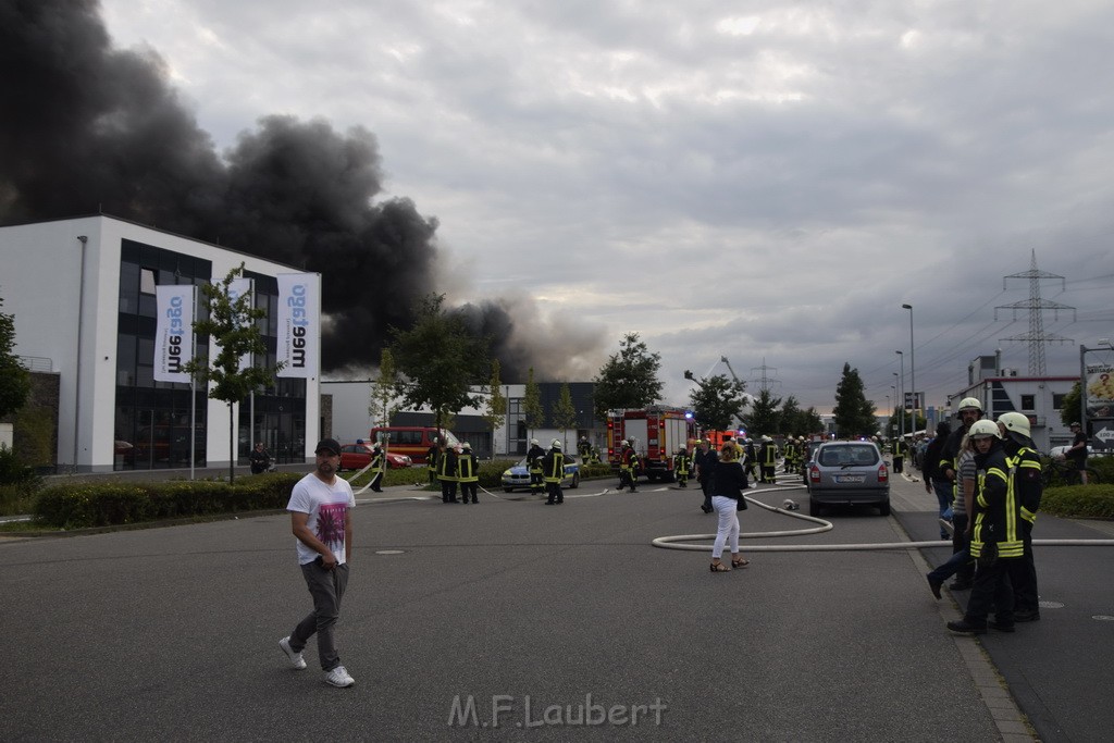 Grossbrand Halle Troisdorf Kriegsdorf Junkersring P020.JPG - Miklos Laubert